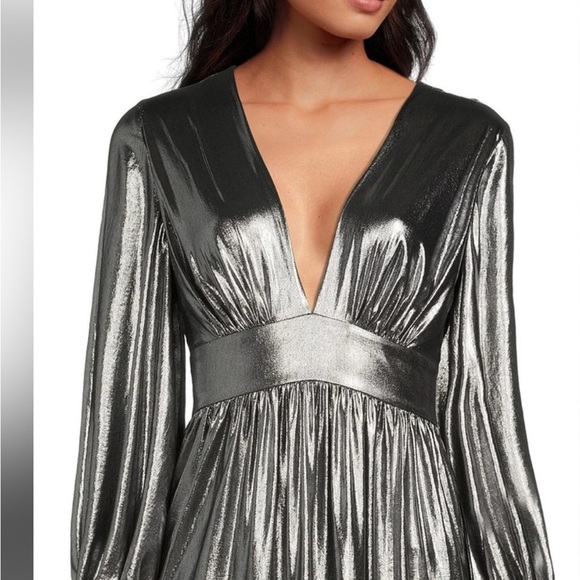 NWT: Gianni Bini Silver Metallic V-neck Maxi Dress - Picture 3 of 11